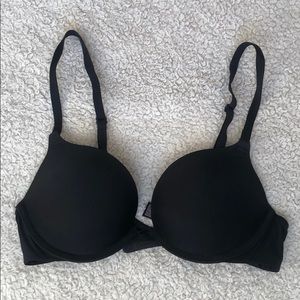 SOLD Victoria’s Secret lightly padded black bra
